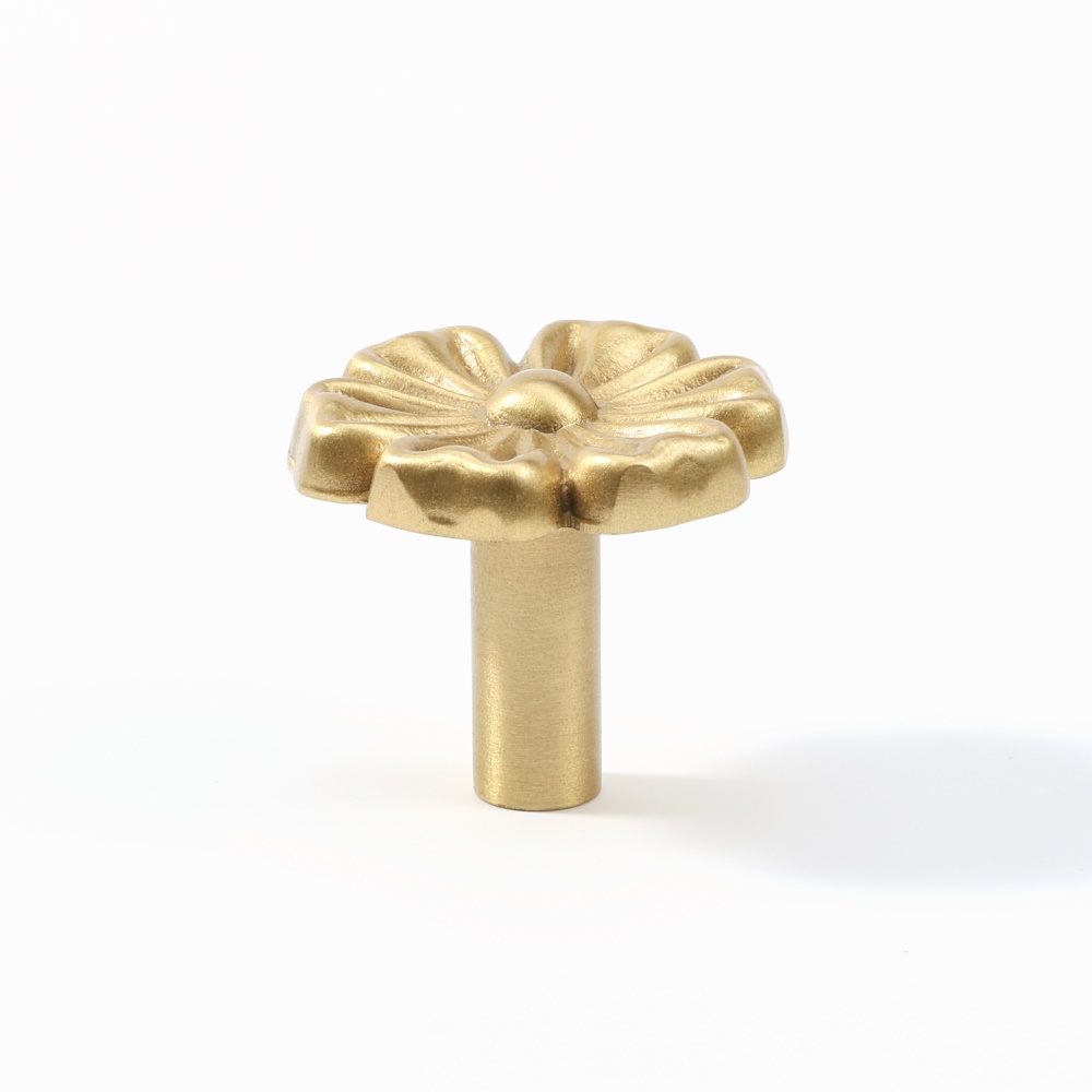 Maxery Cute Flower Knobs Satin Brass Cabinet Handles High Quality Drawer Pull Furniture Knobs for Home Decor